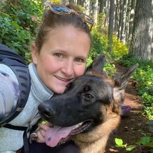 Meet your Posher, Ellen